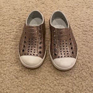 Native kids metal bling shoes